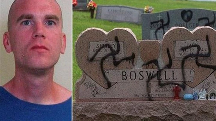 Βανδαλισμός σε 200 τάφους στρατιωτικών – Ζωγράφισε με σπρέι αγκυλωτούς σταυρούς (βίντεο)